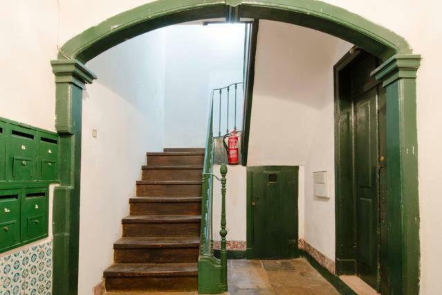 Apartments Alfama Lisbon Center ภายนอก รูปภาพ